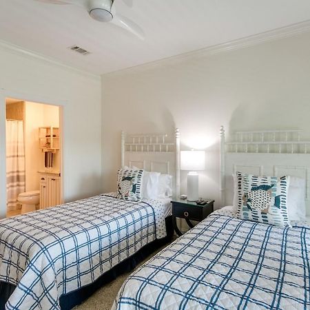 Luxe Jekyll Island Home With Beach And Pool Access Ngoại thất bức ảnh