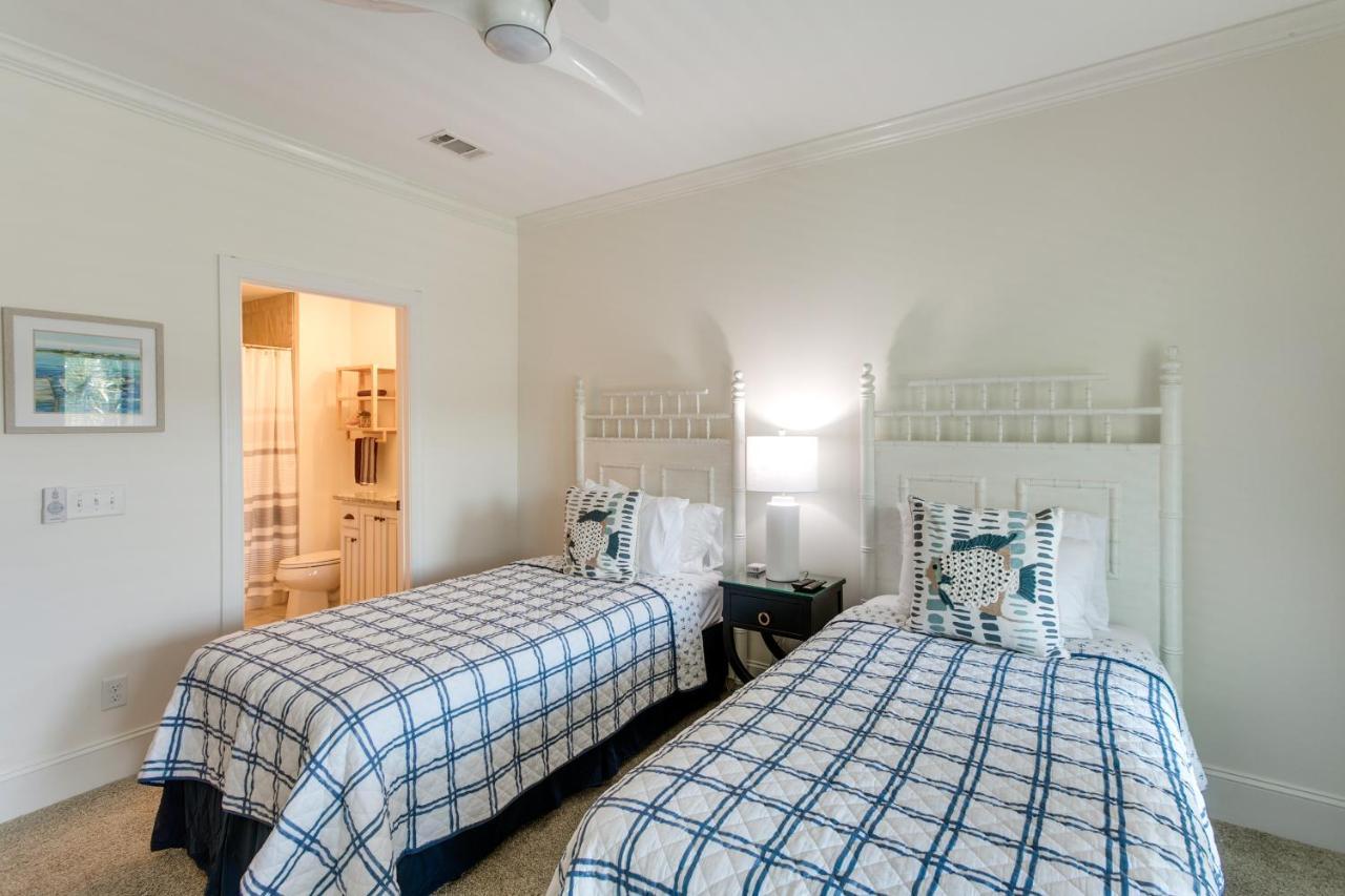 Luxe Jekyll Island Home With Beach And Pool Access Ngoại thất bức ảnh